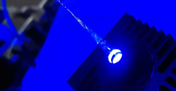 Puntero láser 20000mW azul / verde en el mercado